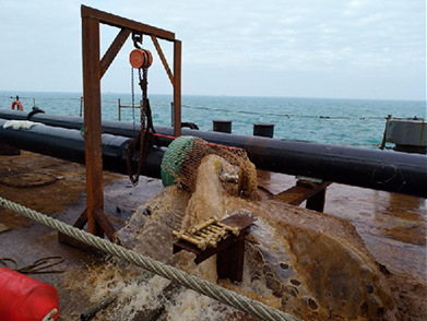 膨脹彎水下測量