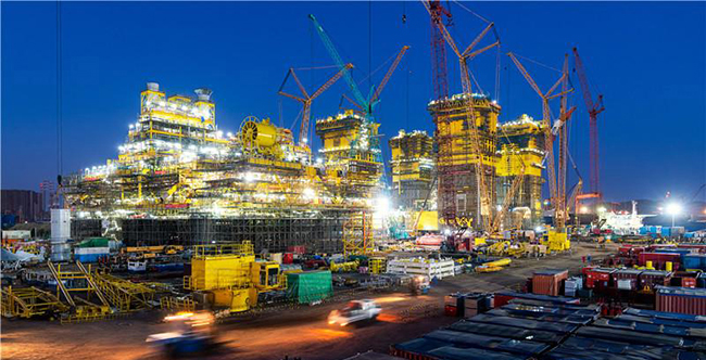 全球首個！海油工程（chéng）完成萬噸級半潛式儲油平台（tái）船體建造