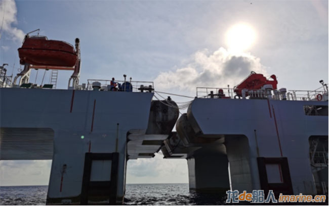 我國首例多模塊浮式平台連接器海上拆裝試驗成功