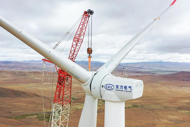 5150米！世界最高海拔風電機組完成吊裝&nbsp;&nbsp;