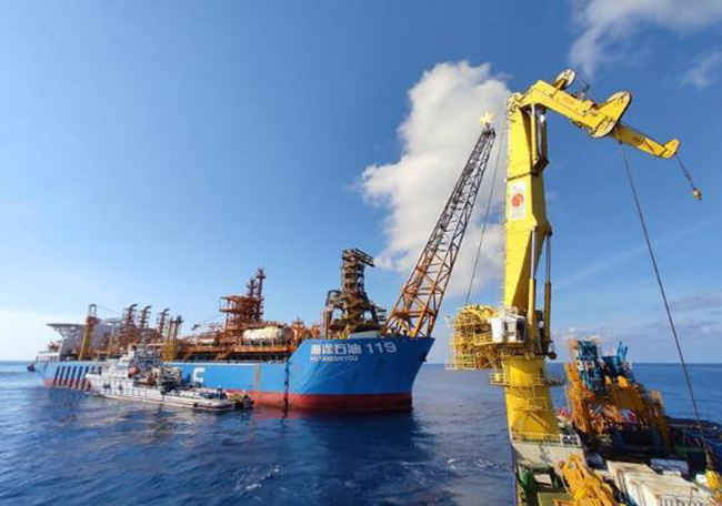 中國海油（yóu）首次自主完成深水海（hǎi）底電纜水平式鋪（pù）設（shè）