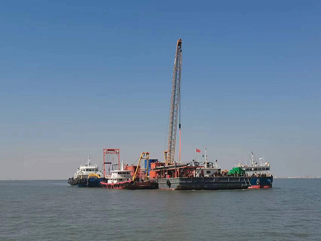 冀東南堡1-29儲氣庫先導試驗地麵工程注采集輸管道項目鋪管（guǎn）船施工項目順利成交並（bìng）正式開工！