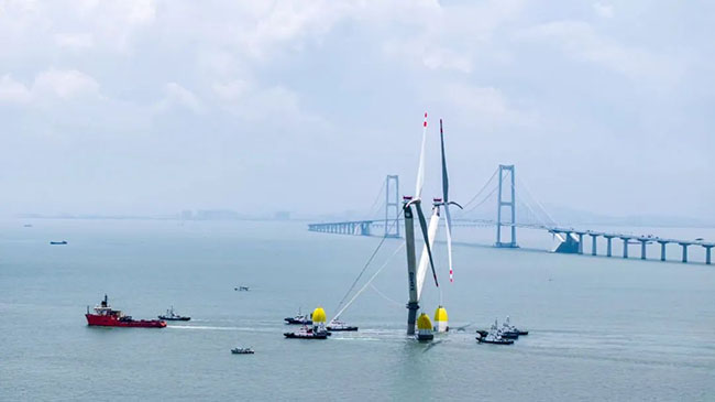 大國重器！全球最大漂浮式（shì）風電平台啟航（háng）出海