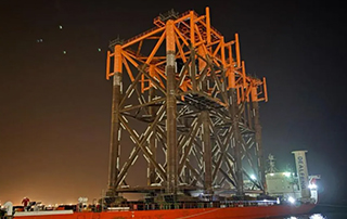 天津智能製造基（jī）地（dì）最大導管架（jià）完成裝船作業