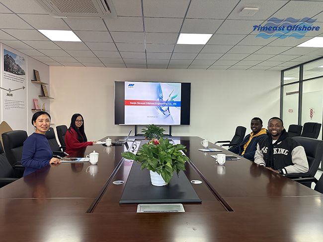 歡迎留學生來訪我司交流學習 歡迎留學生來訪我司交流學習