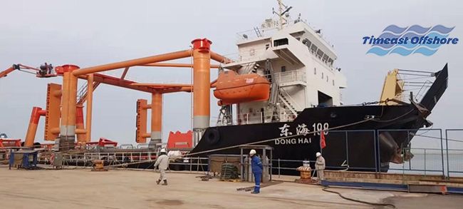 冀東油田（tián）（新建導管架和（hé）海上簡（jiǎn）易生產平台（tái）的安裝）項（xiàng）目進（jìn）展順利