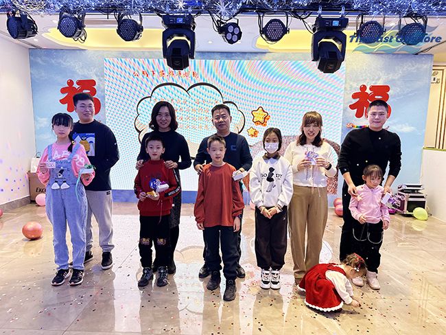 飛躍巔（diān）峰 縱（zòng）橫四海丨星空无限传媒官网海工2024年（nián）迎新年會圓滿落幕