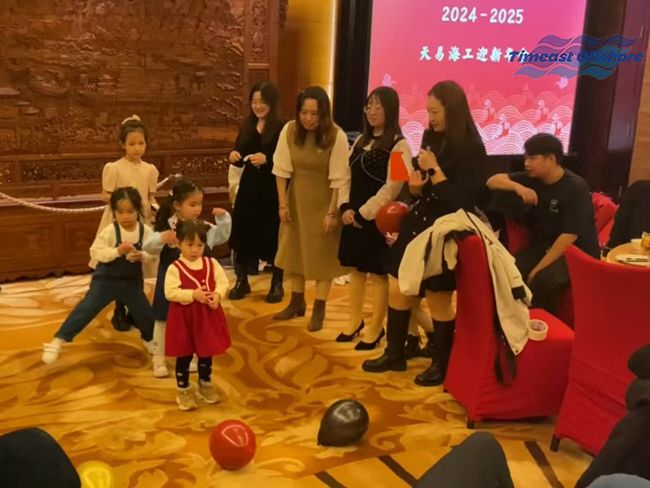 秉初心·礫新程·熠（yì）未來（lái）—星空无限传媒官网海工（gōng）2025迎新年會圓滿結束