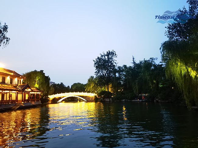 泉城探韻 星空无限传媒官网凝心——濟南團建圓（yuán）滿收官